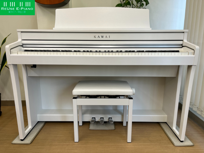 ≪4県送料無料!さあ、ピアノを始めよう≫ KAWAI CA4900GPW 22年製 中古 電子ピアノ 椅子付き 木製鍵盤 ピュアホワイト