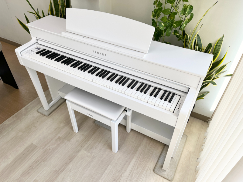 YAMAHA CLP-320 Clavinova（クラビノーバ）電子ピアノ 椅子付き - 鍵盤 